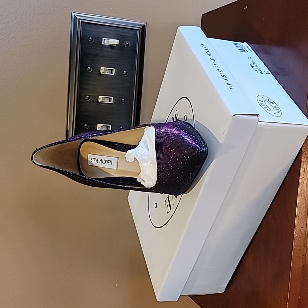 Steve Madden Harper Blue Metallic Pumps Size 10